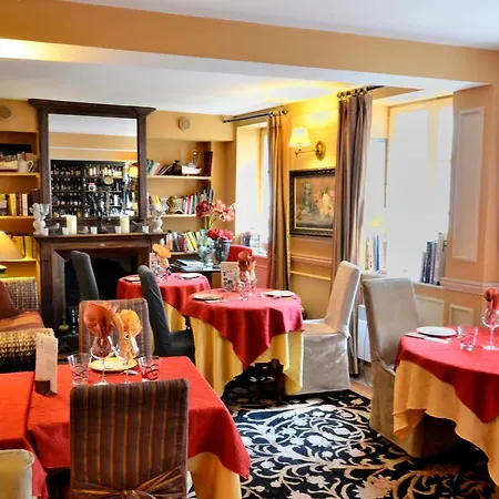 Du Prieure Hotel Saint-Prix (Val d'Oise)