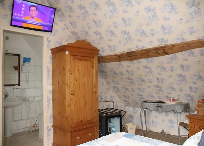 Du Prieure Hotel 4*