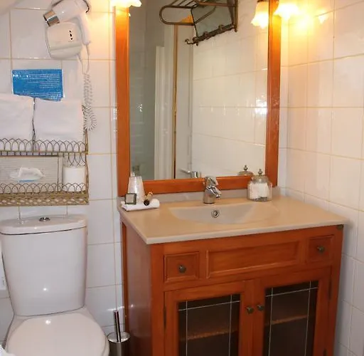 Du Prieure Hotel 4*